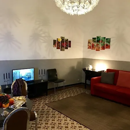 Theater Bed and Breakfast